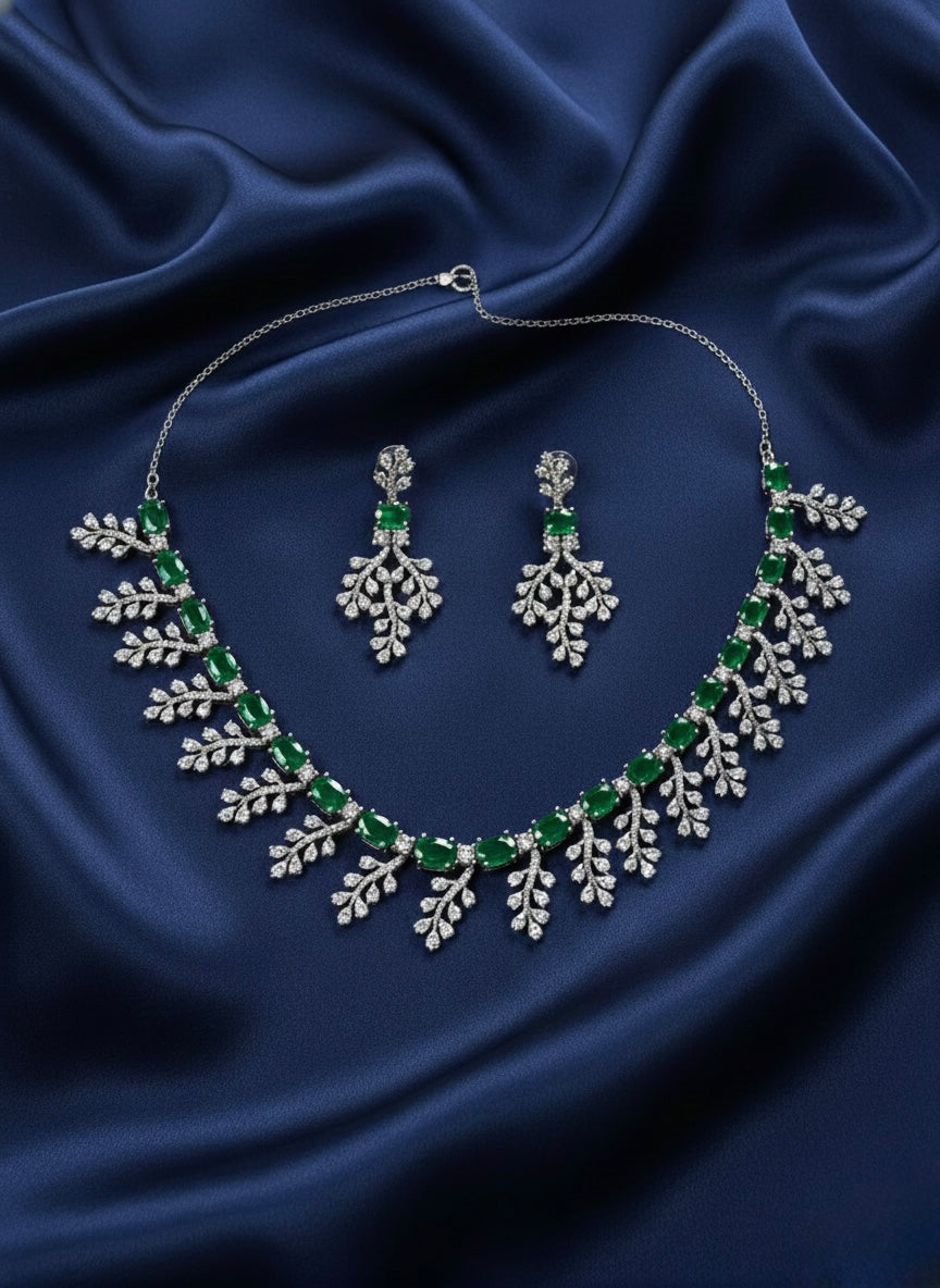 The Signature Graceful Scroll Ensemble Set