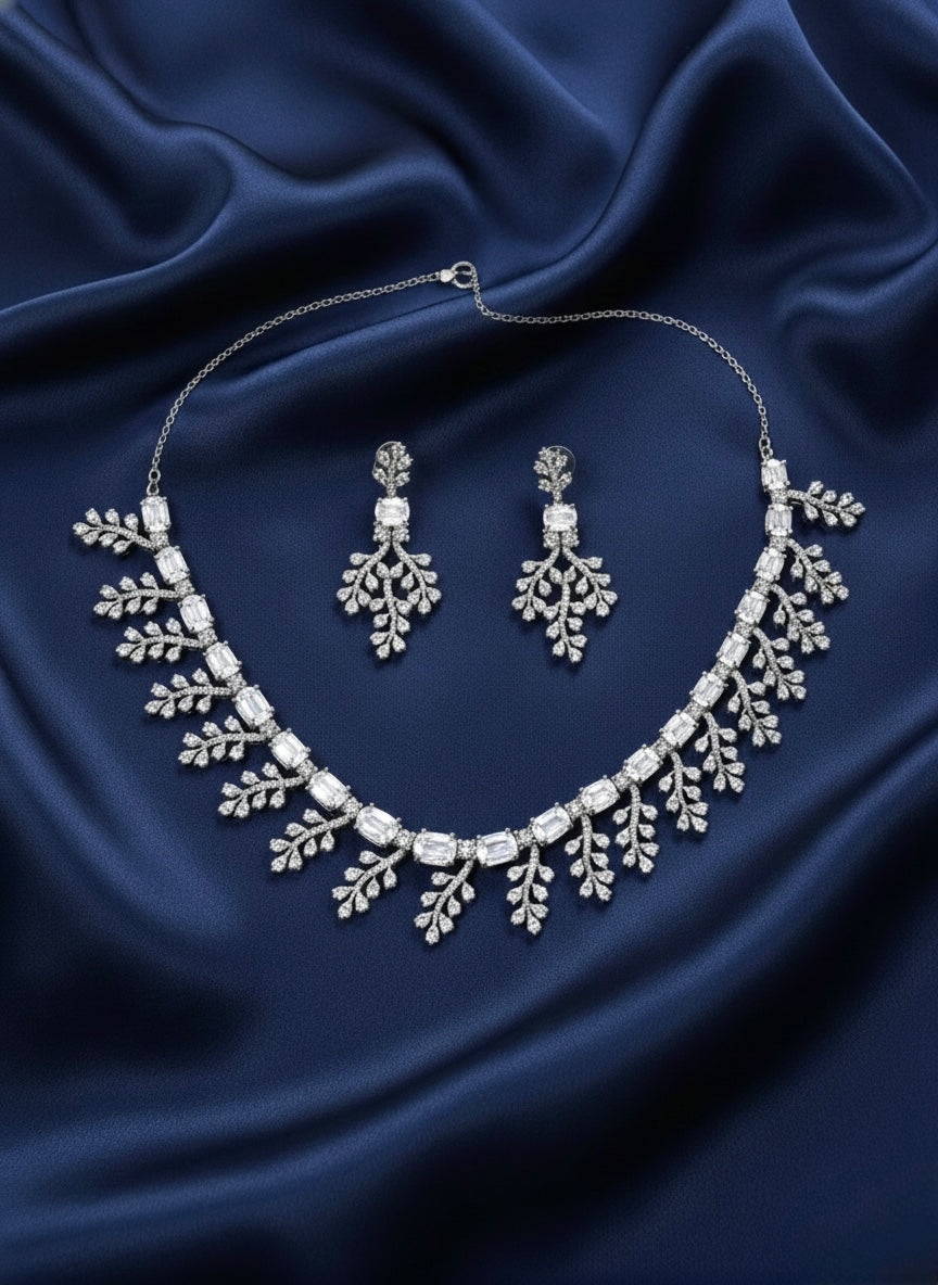The Signature Graceful Scroll Ensemble Set