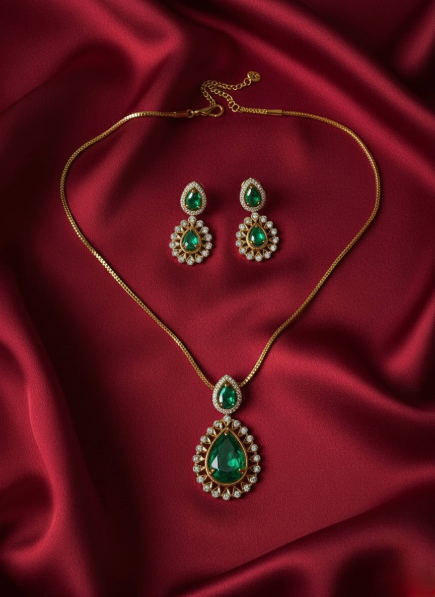 The Imperial Teardrop Pendant Set