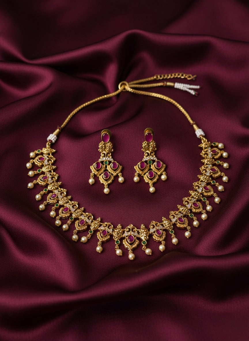 Imperial Splendor: The Dual-Necklace Heritage Collection
