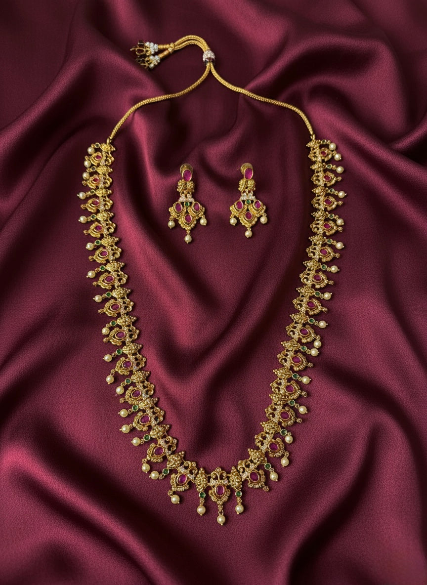 Imperial Splendor: The Dual-Necklace Heritage Collection